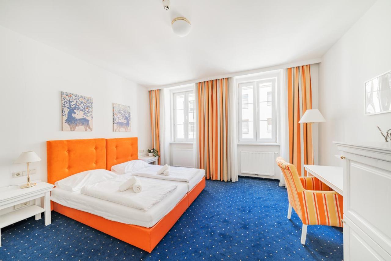 Self-check-in Adlon Viena